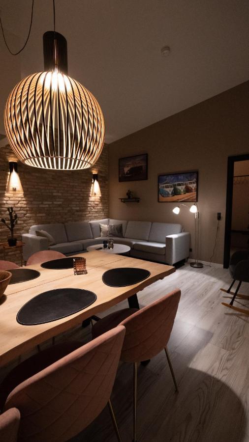 Broncks Apartment 1 - Modern 2-Bedroom In The Heart Of Tórshavn Exterior foto